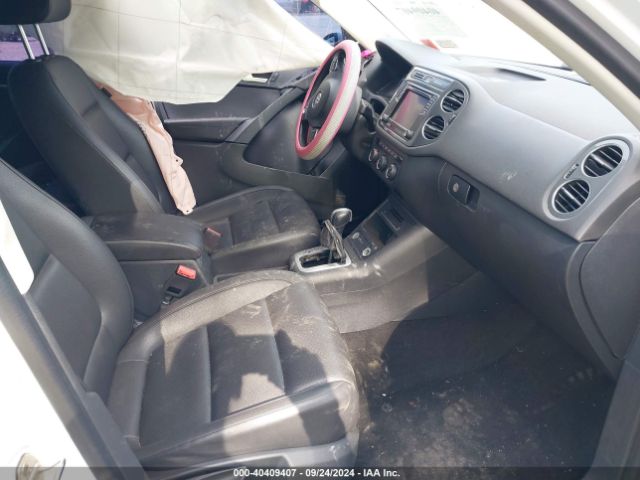 WVGAV7AX5HK010772 Volkswagen Tiguan 2.0t/2.0t S