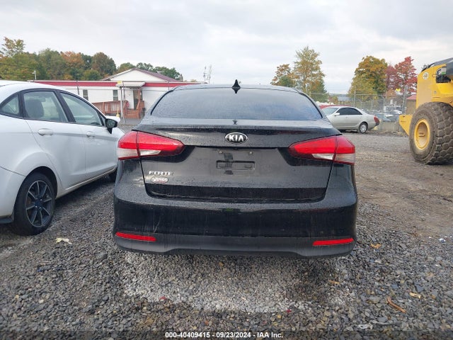 KIA FORTE LX 2017 3KPFL4A72HE063351 Image 16