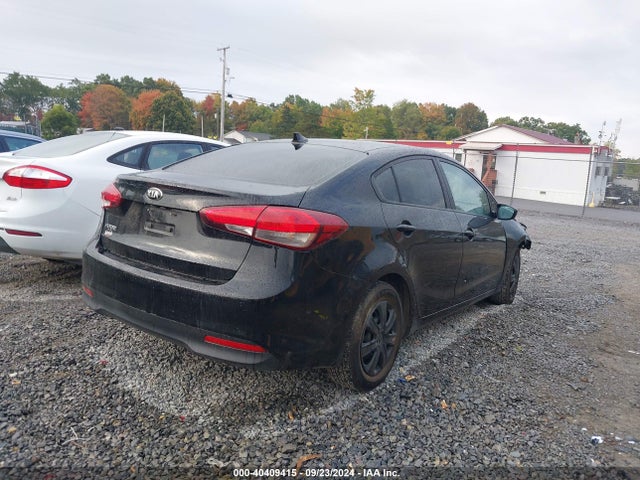 KIA FORTE LX 2017 3KPFL4A72HE063351 Image 4