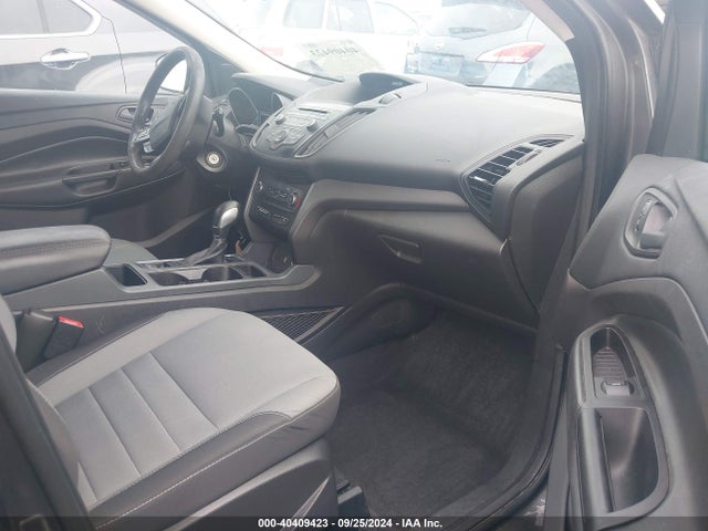 Ford ESCAPE S 2017 1FMCU0F75HUB70764 Image 5