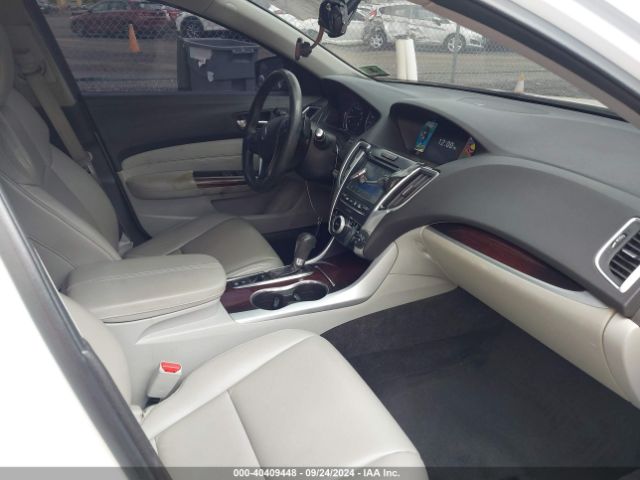 19UUB1F34HA010010 Acura TLX