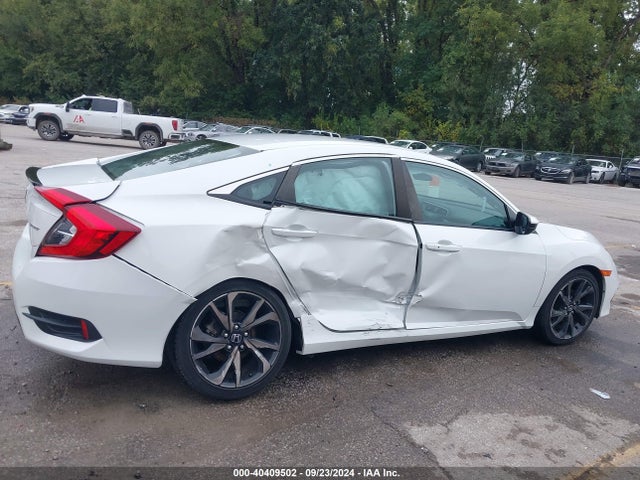 Honda Civic Sport 2019 2HGFC2F82KH557521 Image 13
