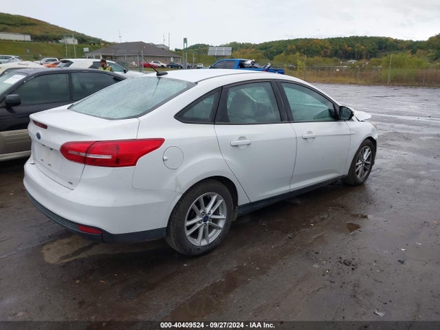 Ford FOCUS SE 2016 1FADP3F25GL278947 Image 4