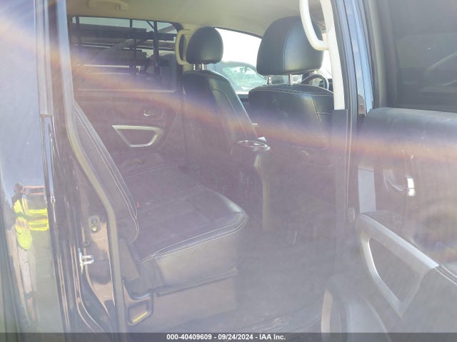 Nissan Titan Pro-4x 2017 1N6AA1E56HN539732 Image 8