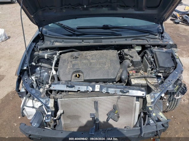 Toyota COROLLA LE 2018 2T1BURHE7JC000294 Image 10