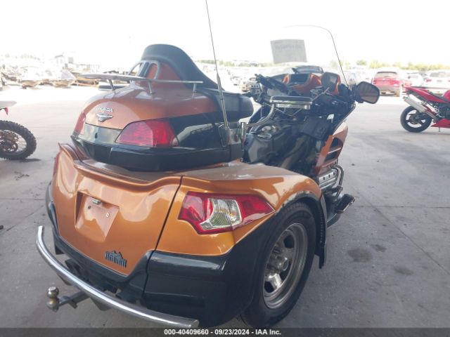 2015 HONDA GL1800 JH2SC68G5FK300190 Photo 2