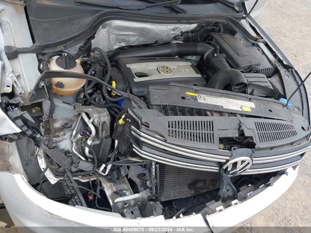 WVGAV7AX7GW577671 Volkswagen TIGUAN SE