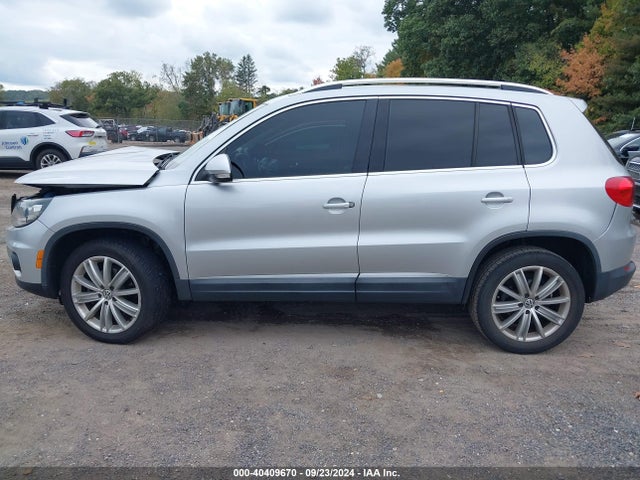 Volkswagen TIGUAN SE 2016 WVGAV7AX7GW577671 Image 14