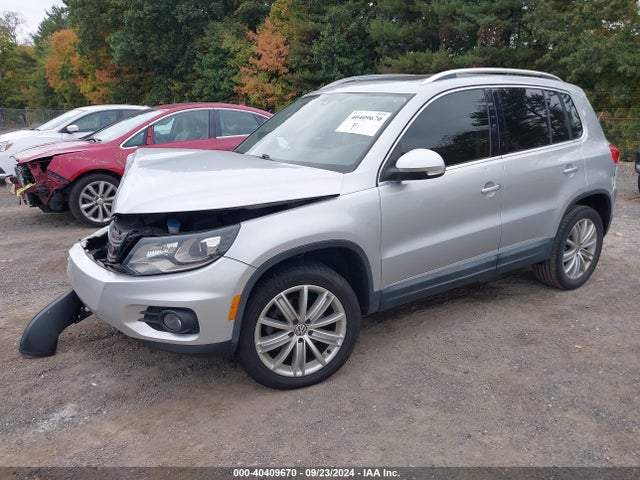 WVGAV7AX7GW577671 Volkswagen TIGUAN SE