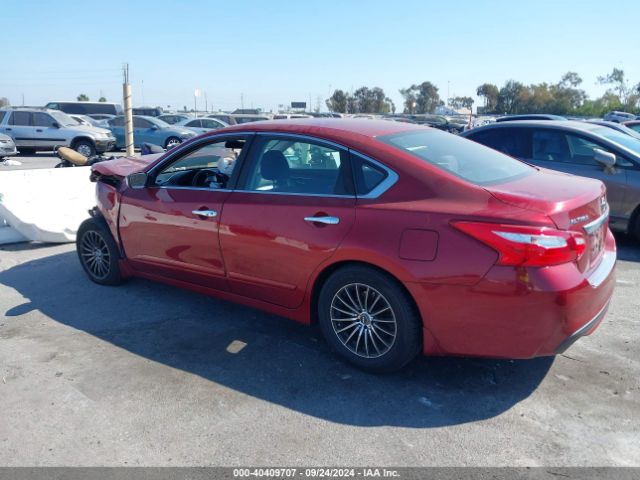 1N4AL3AP2HC276172 Nissan Altima 2.5 S