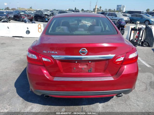 1N4AL3AP2HC276172 Nissan Altima 2.5 S