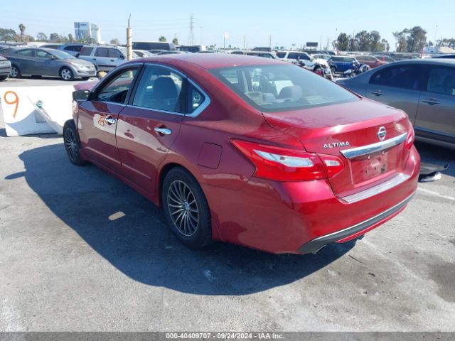 1N4AL3AP2HC276172 Nissan Altima 2.5 S