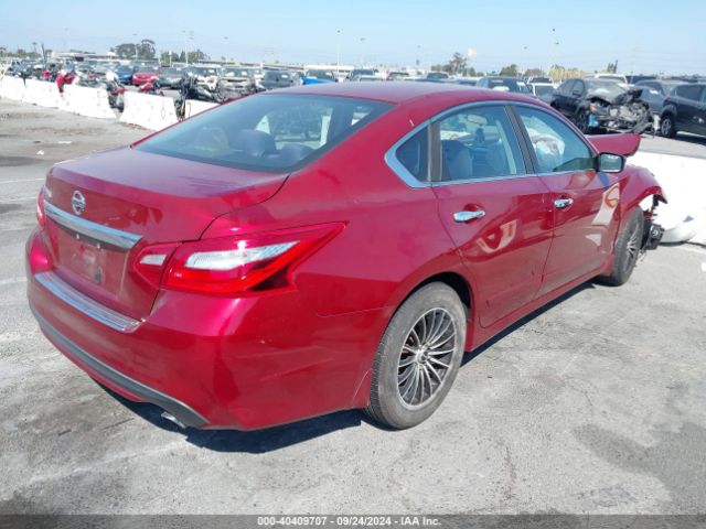 1N4AL3AP2HC276172 Nissan Altima 2.5 S