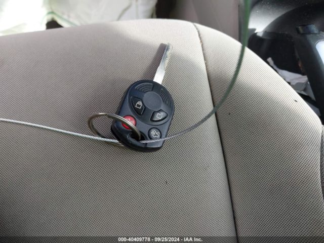 1FADP5AU9GL114329 Ford C-max Hybrid Se