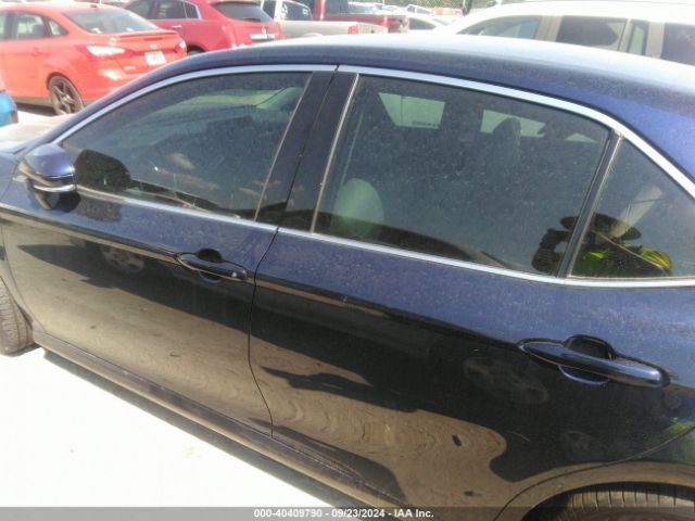 4T1F31AK0NU579235 Toyota Camry Xle Hybrid