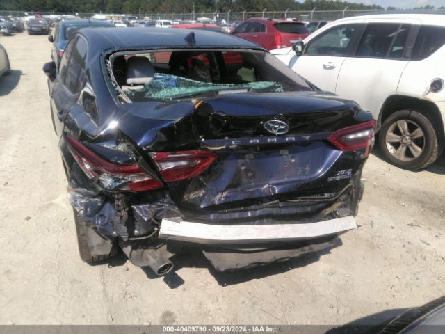 4T1F31AK0NU579235 Toyota Camry Xle Hybrid