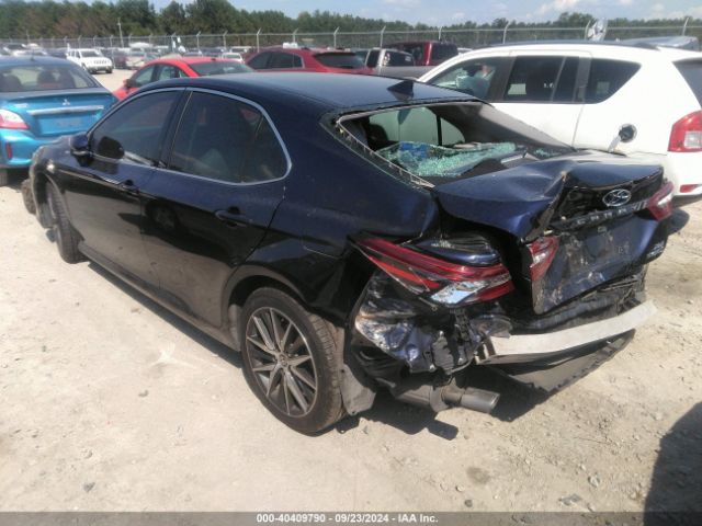 4T1F31AK0NU579235 Toyota Camry Xle Hybrid