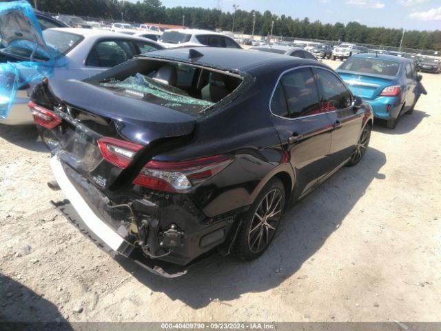4T1F31AK0NU579235 Toyota Camry Xle Hybrid