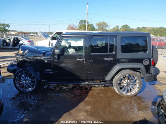 1C4BJWDG0HL617764 Jeep Wrangler Unlimited Sport 4x4