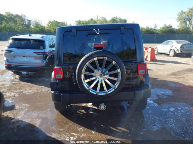 1C4BJWDG0HL617764 Jeep Wrangler Unlimited Sport 4x4
