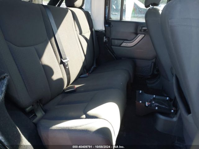 1C4BJWDG0HL617764 Jeep Wrangler Unlimited Sport 4x4
