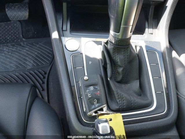 3VW2A7AU2FM035738 Volkswagen Golf Tdi Sel 4-door