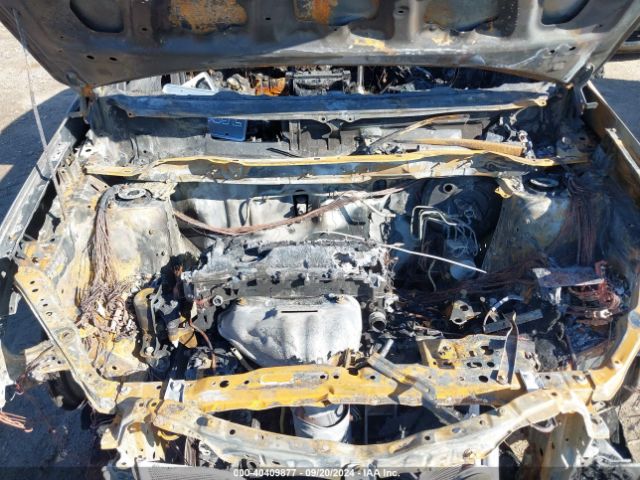 JTMZFREV4GD087144 Toyota RAV4 LE