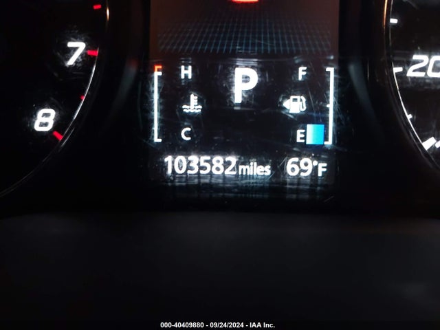 JA4AZ3A3XGZ039425 Mitsubishi Outlander Es