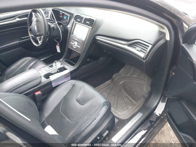 Ford Fusion Titanium 2020 3FA6P0K93LR118099 Image 5