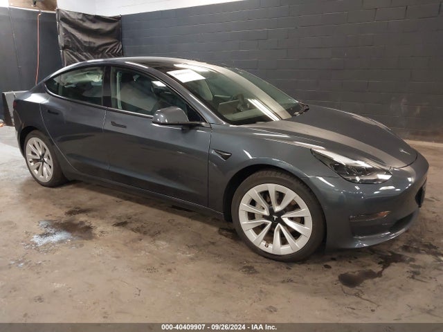 2022 TESLA MODEL 3 5YJ3E1EB9NF272604 Photo 0