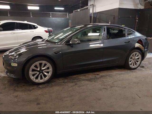 2022 TESLA MODEL 3 5YJ3E1EB9NF272604 Photo 1