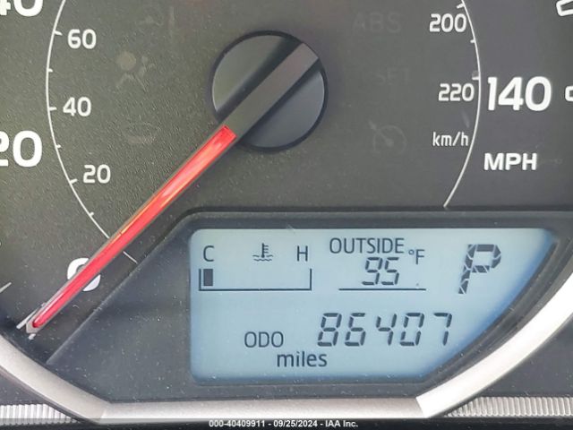JTMWFREVXFD073962 Toyota Rav4 Xle