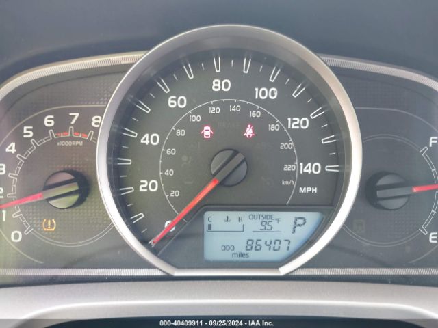JTMWFREVXFD073962 Toyota Rav4 Xle