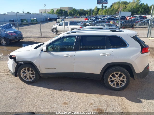 Jeep Cherokee Latitude 2016 1C4PJLCB5GW363024 Image 14