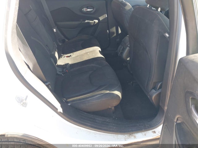 Jeep Cherokee Latitude 2016 1C4PJLCB5GW363024 Image 8