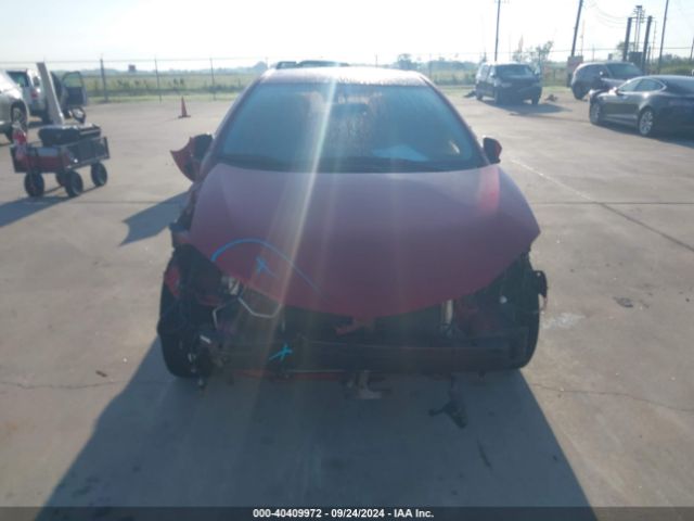 5YFBURHE9HP614967 Toyota COROLLA LE