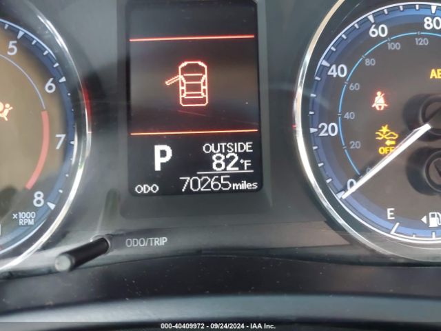 5YFBURHE9HP614967 Toyota COROLLA LE