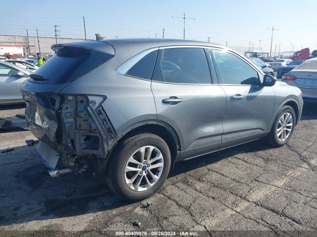Ford ESCAPE SE 2022 1FMCU0G68NUA84897 Image 4