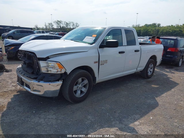 1C6RR6FT8KS590559 RAM 1500 Classic Tradesman Quad Cab 4x2 6'4 Box