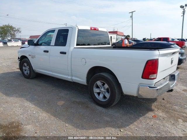 1C6RR6FT8KS590559 RAM 1500 Classic Tradesman Quad Cab 4x2 6'4 Box