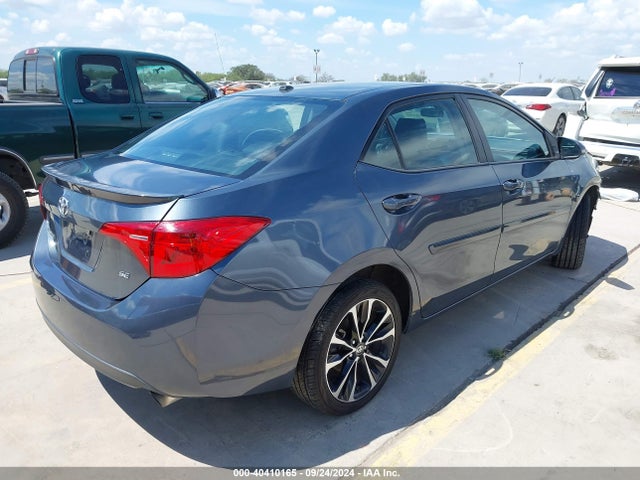 Toyota COROLLA SE 2017 5YFBURHE8HP660807 Image 4