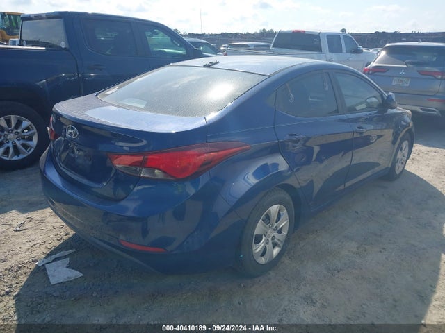 Hyundai ELANTRA SE 2016 5NPDH4AE0GH710752 Image 4