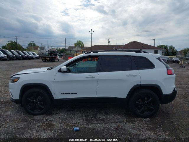 1C4PJMLB8KD477559 Jeep Cherokee Altitude 4x4