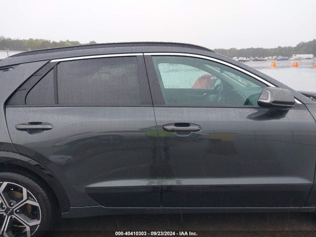 KNDCR3LE2R5169500 KIA Niro Ex Touring