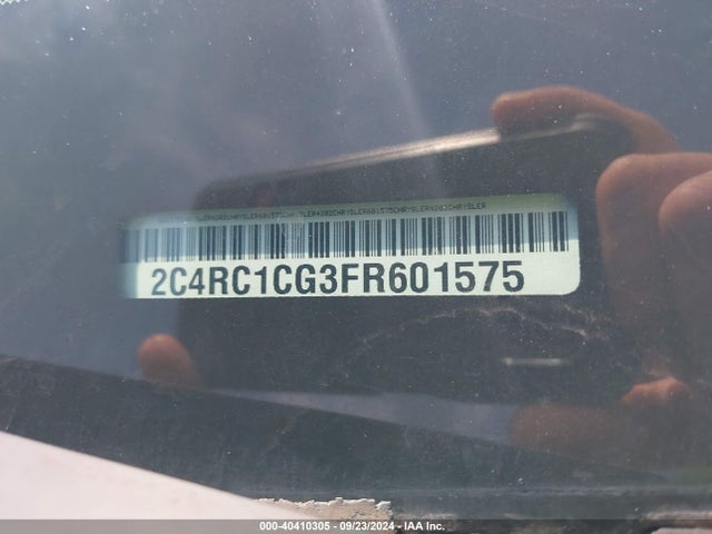 2C4RC1CG3FR601575 Chrysler Town & Country Touring-l