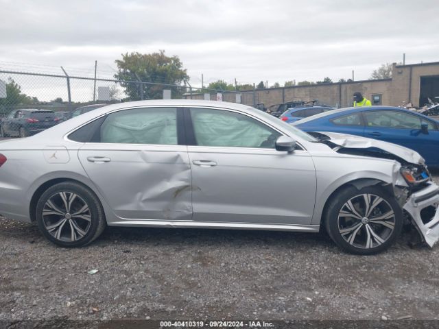 1VWSA7A34MC015156 Volkswagen Passat 2.0t Se