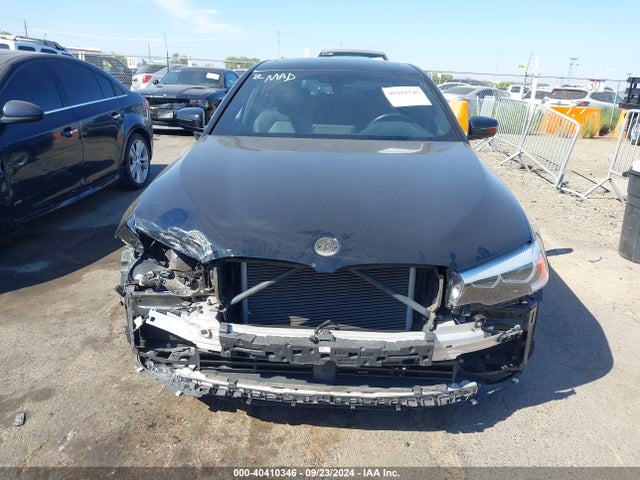 WBAJA5C57JWA56716 BMW 530I