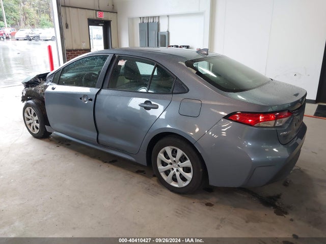 Toyota COROLLA LE 2024 5YFB4MDE4RP113690 Image 3