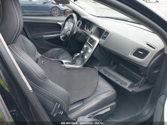 YV126MFL2J2460454 Volvo S60 T5 Dynamic