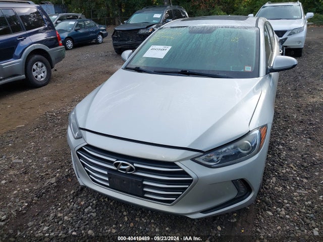 Hyundai Elantra Value Edition 2018 5NPD84LF3JH375662 Image 12